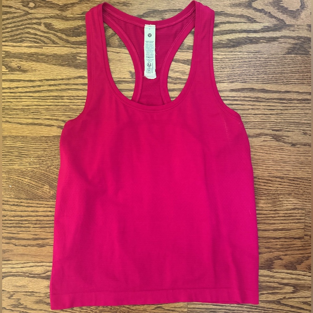 Lululemon Swiftly Racerback Tank 
Size 6